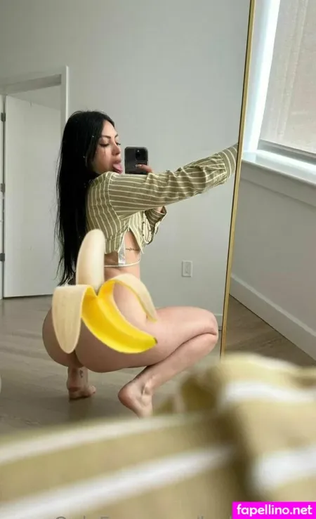 Lesly Reyna OnlyFans Thumbnail #lYNUalXsZg