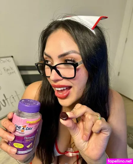 Lesly Reyna OnlyFans Thumbnail #nxMsyoXkVw