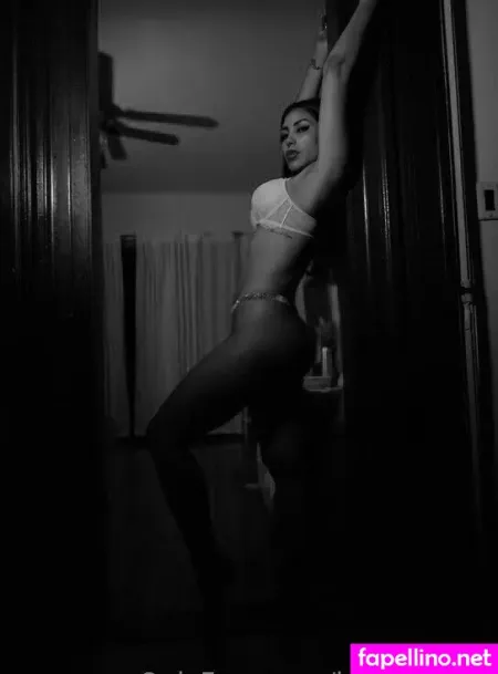 Lesly Reyna OnlyFans Thumbnail #oPpF9xfvAj