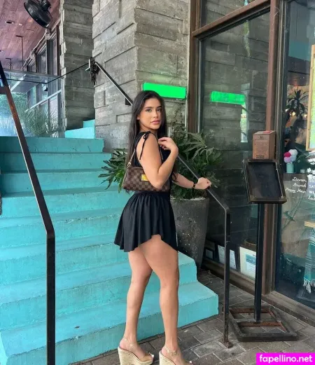Leslyarizmel Arizmelly OnlyFans Thumbnail #MAW8N81CNz