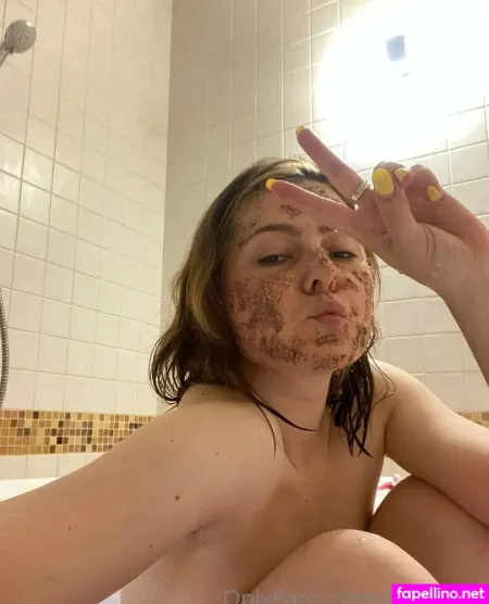 Leslynade OnlyFans Thumbnail #zCfeherV4Y