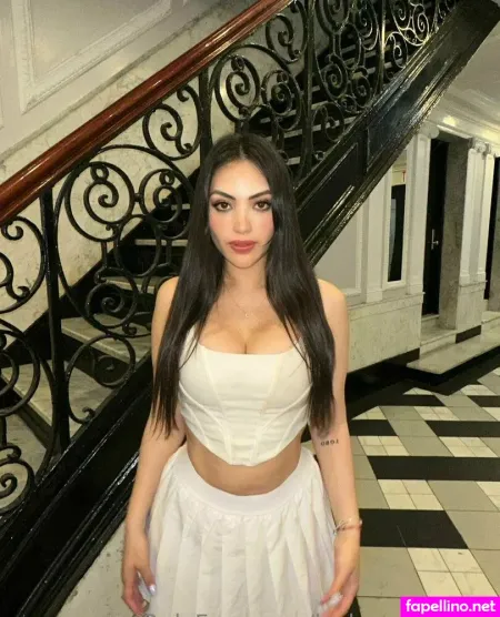 Leslyreynasfree OnlyFans Thumbnail #hSS0LzyujJ