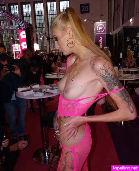 Lessia Mia OnlyFans Thumbnail #4JnUCoDdbE