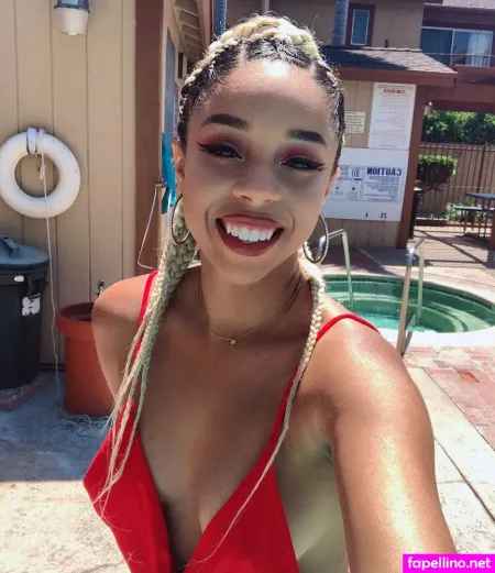 Lesweetpea OnlyFans Thumbnail #GdU8Xn7L85