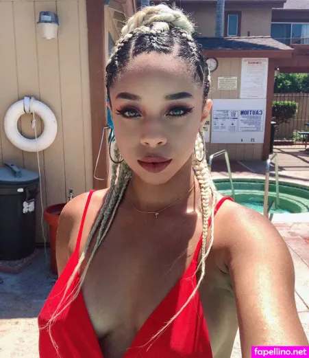 Lesweetpea OnlyFans Thumbnail #nt2gQ3sBzZ