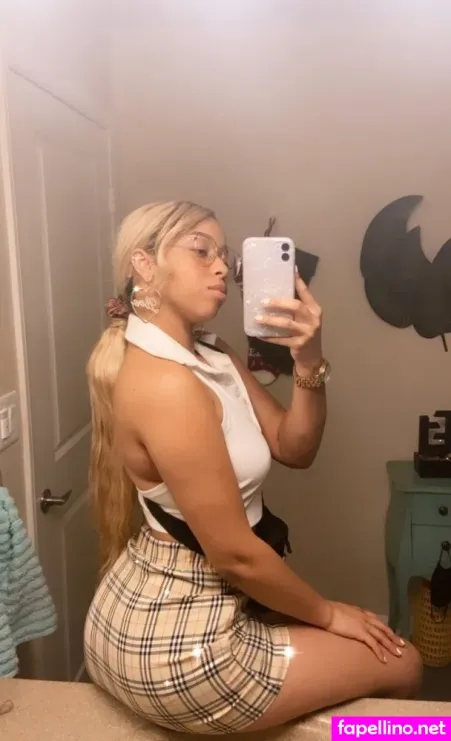 Lesweetpea OnlyFans Thumbnail #zAgsna2Joh