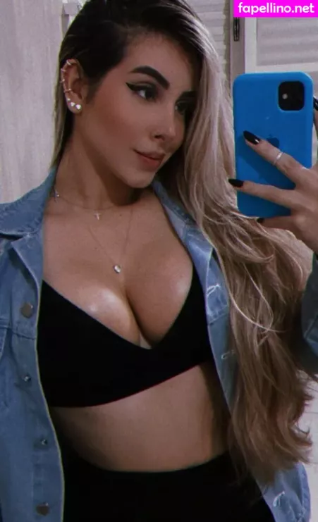 Leticia De Freitas OnlyFans Thumbnail #i6zZIbig8s