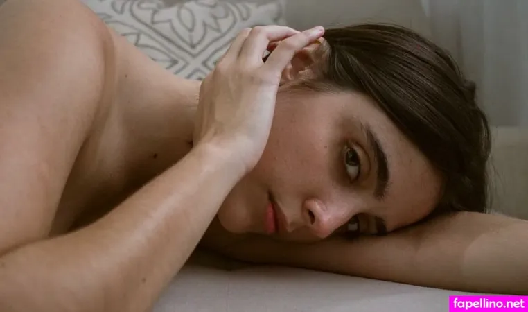 Leticia Dirks OnlyFans Thumbnail #Q19ruMGvBl