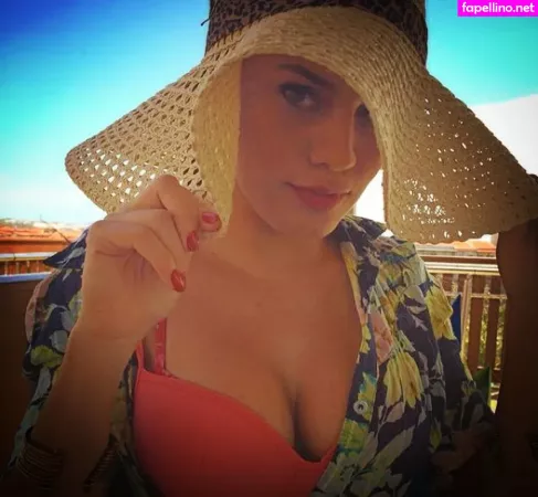 Leticia Lima OnlyFans Thumbnail #1Gh0qPycsb