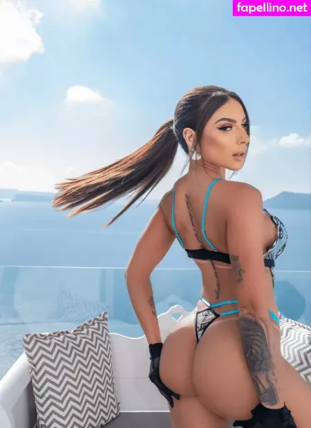 Leticia Longati OnlyFans Thumbnail #7zM2ScT4lR