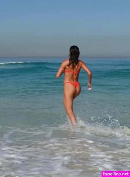 Leticia Salles OnlyFans Thumbnail #SY7JCRLfWP