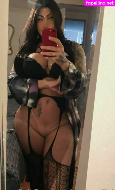 Leticiagriffol OnlyFans Thumbnail #UZWzoN8fol