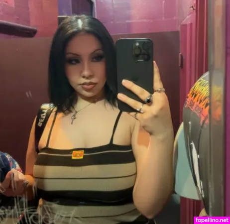 Leticious OnlyFans Thumbnail #bJRc0uBuvq