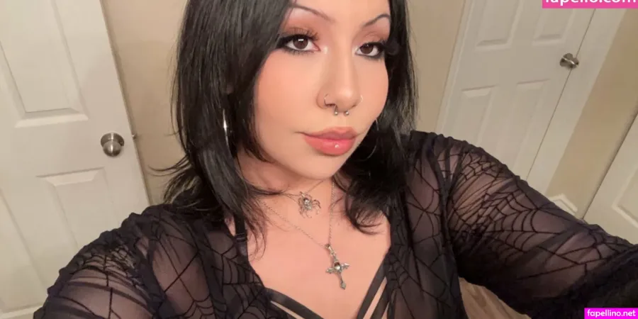 Leticious OnlyFans Thumbnail #qxKwWNRwiL