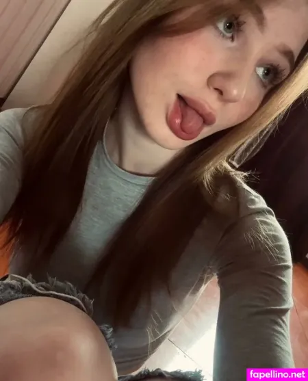 Letiz Miss Kiss OnlyFans Thumbnail #fns7ZKdHee