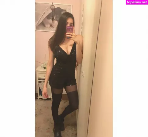 Letizia Ceresa OnlyFans Thumbnail #wXkWFgUL9d