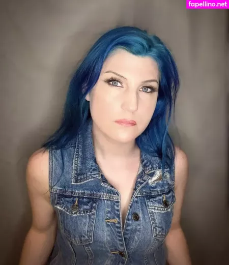 Leva Bates OnlyFans Thumbnail #FYRjBdwBJM