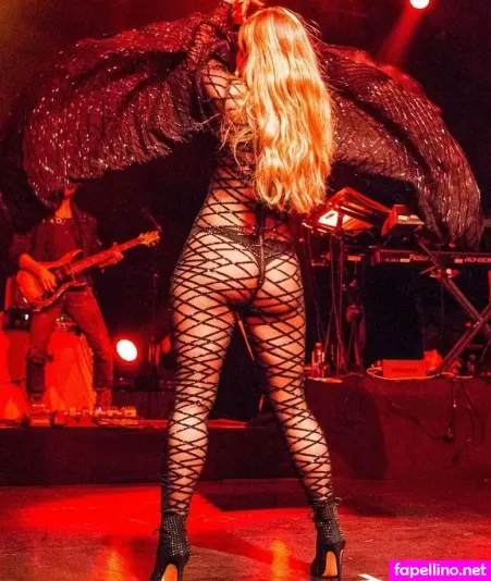 Levesque OnlyFans Thumbnail #AuFm1rnLdM