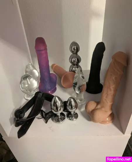 Levi Red OnlyFans Thumbnail #vHQ4bimqMt