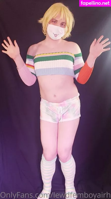 Lewdfemboyairhead OnlyFans Thumbnail #bQ86irkLDi