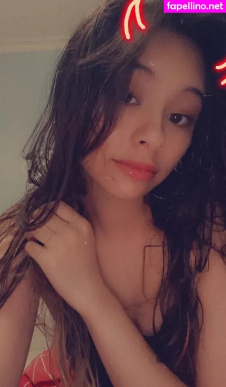 Lewdgamermel OnlyFans Thumbnail #Qa1EWf8Elu
