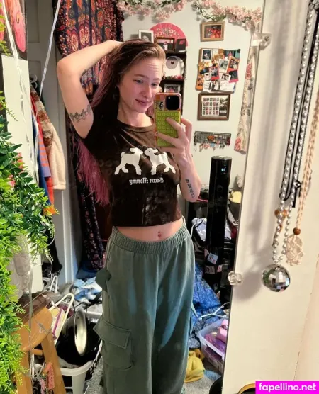 Lewdrachooj Main Profile Photo