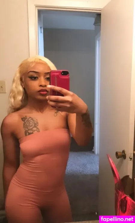 Lexbagz OnlyFans Thumbnail #KzW9NM46D7