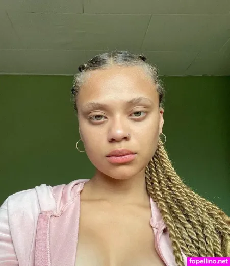 Lexcova Lexay X Kingkorbel OnlyFans Thumbnail #XgM83s3arz