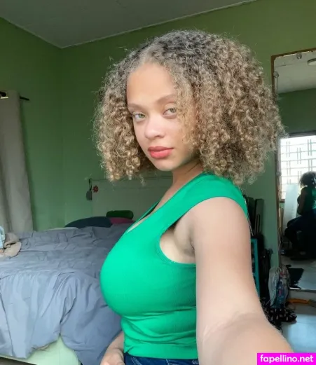 Lexcova Lexay X Kingkorbel OnlyFans Thumbnail #fdSuL9w03K