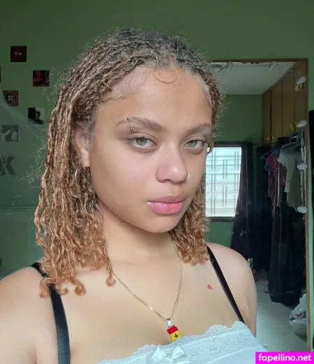 Lexcova Lexay X Kingkorbel OnlyFans Thumbnail #p8a3EuDkL9