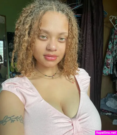 Lexcova OnlyFans Thumbnail #YWEyVzW7Kc