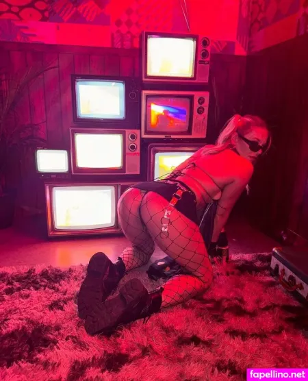 Lexfitblondefree OnlyFans Thumbnail #iWUVPA9p0t