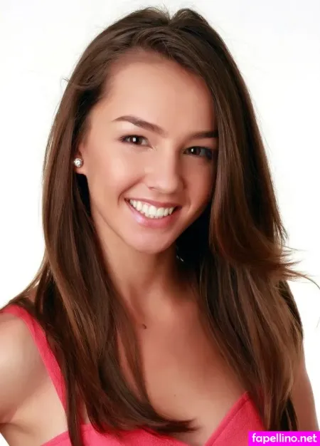 Lexi Ainsworth OnlyFans Thumbnail #3S0L10iiB1