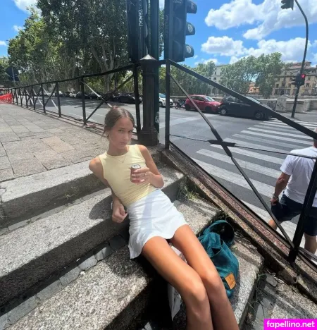 Lexi Bennett OnlyFans Thumbnail #VqCreRC8yH