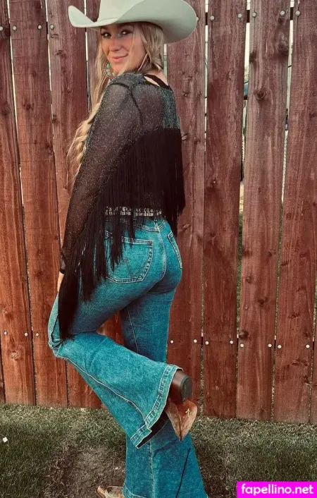 Lexi Floro photo