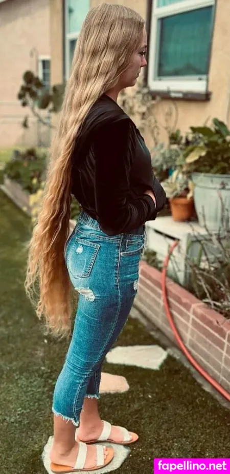 Lexi Floro photo