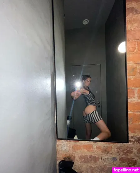 Lexi Graber 1 OnlyFans Thumbnail #cIwXTGKRWU