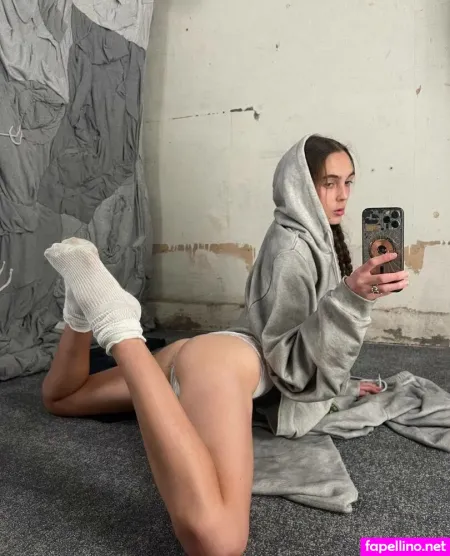 Lexi Graber 1 OnlyFans Thumbnail #e2bnCOkVqO