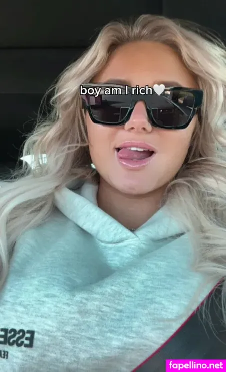Lexi Holmstrom OnlyFans Thumbnail #1mFLbCjX1v