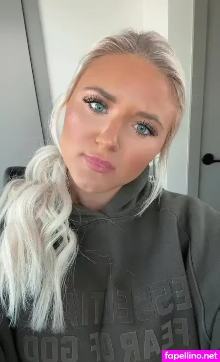 Lexi Holmstrom OnlyFans Thumbnail #kG1a9Kz4NG