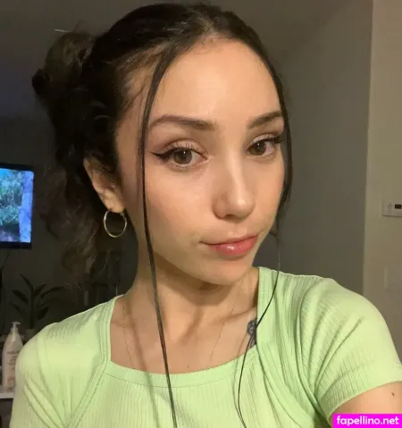 Lexi Poll 1 OnlyFans Thumbnail #0HwtlBtplT