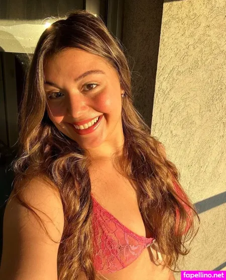 Lexi Thinks OnlyFans Thumbnail #6Y6muW2BrD