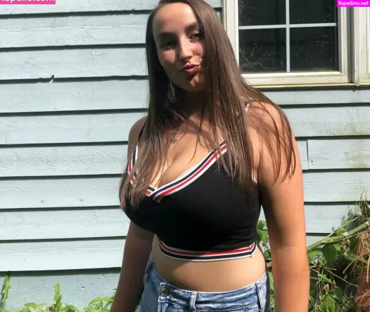 Lexi Thomas OnlyFans Thumbnail #R8qGFZsOAd