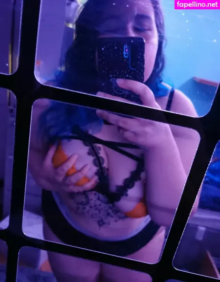 Lexi1927 OnlyFans Thumbnail #J5fx6ZthCN