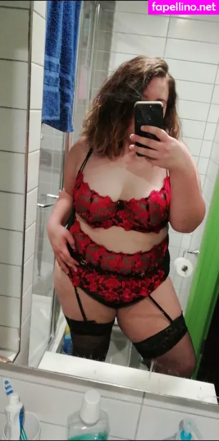 Lexi1927 OnlyFans Thumbnail #RP0qeQicYw