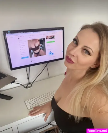 Lexiblazexx OnlyFans Thumbnail #bvA583m3Kh