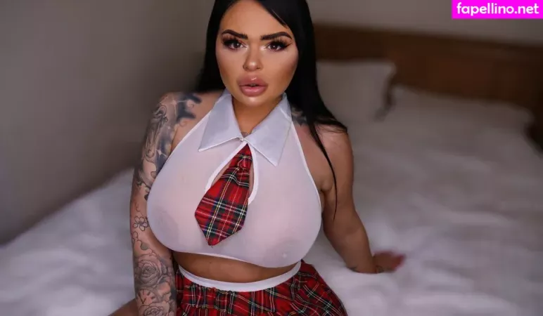Lexie Essex OnlyFans Thumbnail #UhWPTSvnny