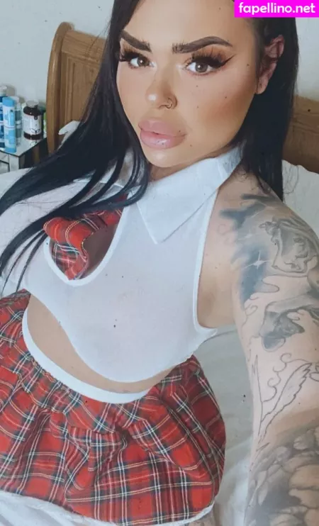 Lexie Essex OnlyFans Thumbnail #y4unavyZ1a