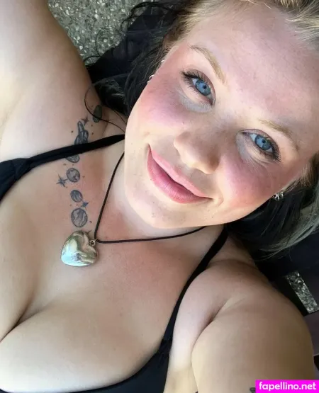 Lexie Vee OnlyFans Thumbnail #FDWrZKHEHU