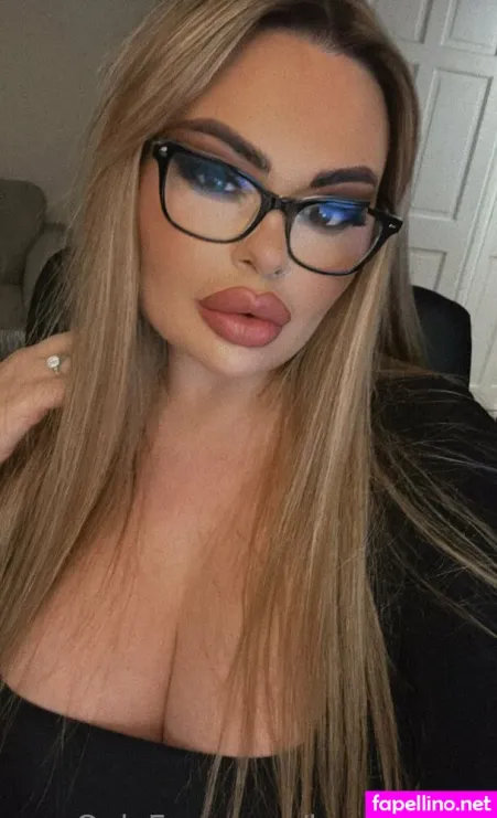 Lexie Vip X OnlyFans Thumbnail #EdoMtMhvXJ